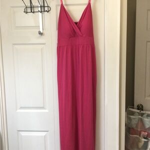NWT New Directions Pink Maxi Dress with V-Neck w/adjustable strap’s and tie back